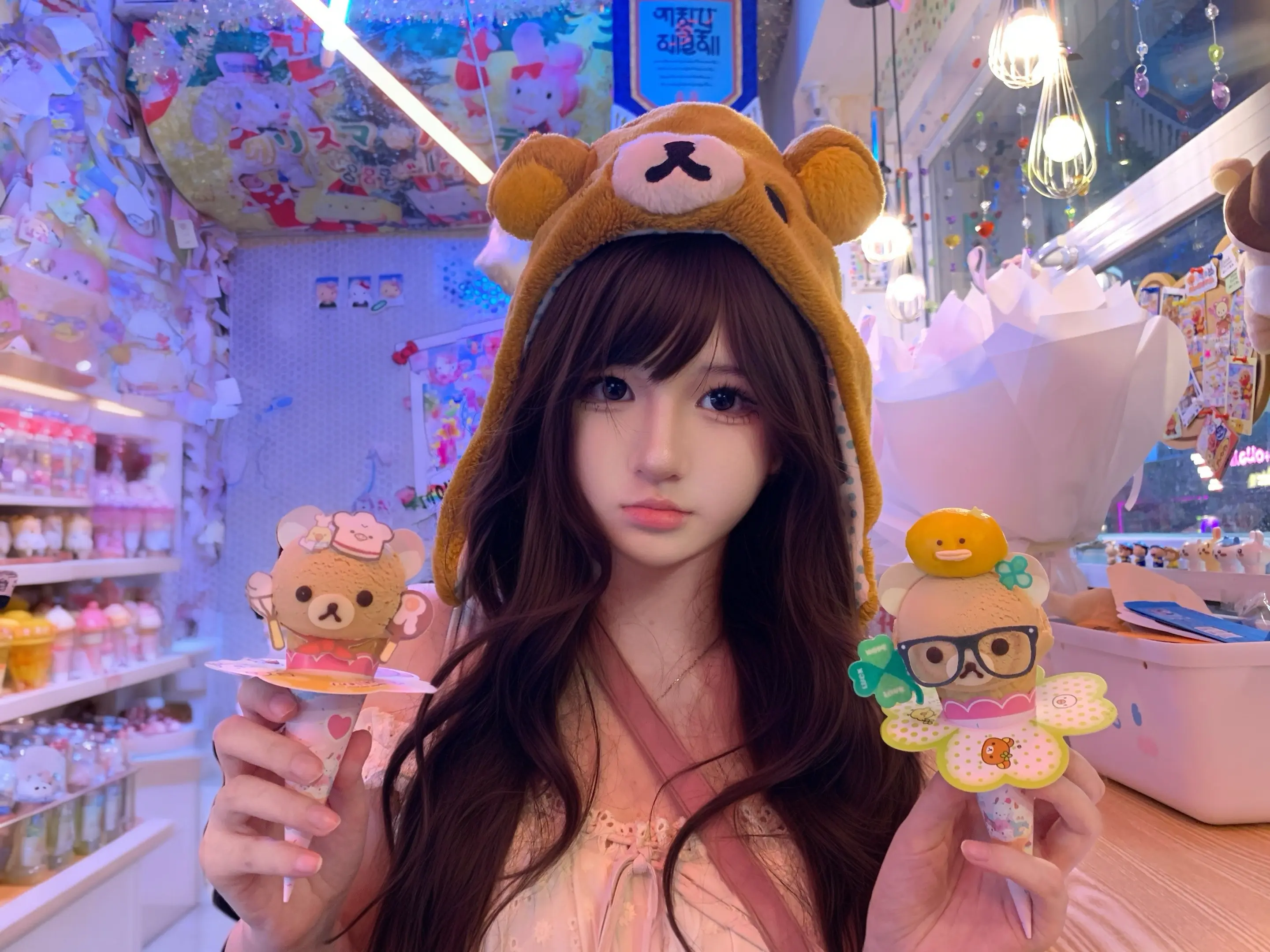 你就继续和别的小妹妹聊天 我一个人抱着手机等你的消息 一点也不难受 不寂寞 真的