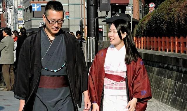 皮尤调查很权威吗？它说日本对中国好感仅11%，那国人对日本好感恐怕只会更低！
