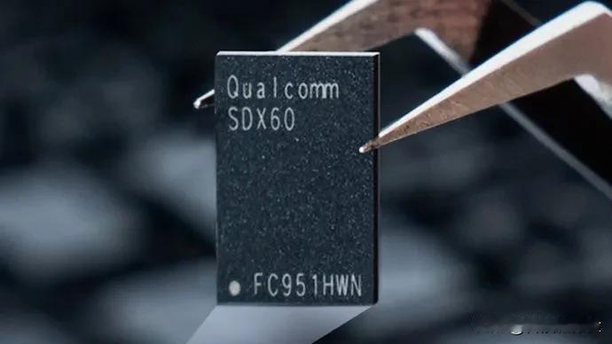 这个5G芯片应没啥说的了吧…集成Soc  5nm[偷笑]

高通公司正式宣布推出