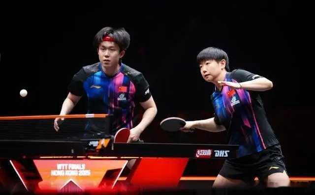 近日2025年WTT赛事运动员奖金收入出炉，国乒选手王楚钦401万位居榜首，孙颖