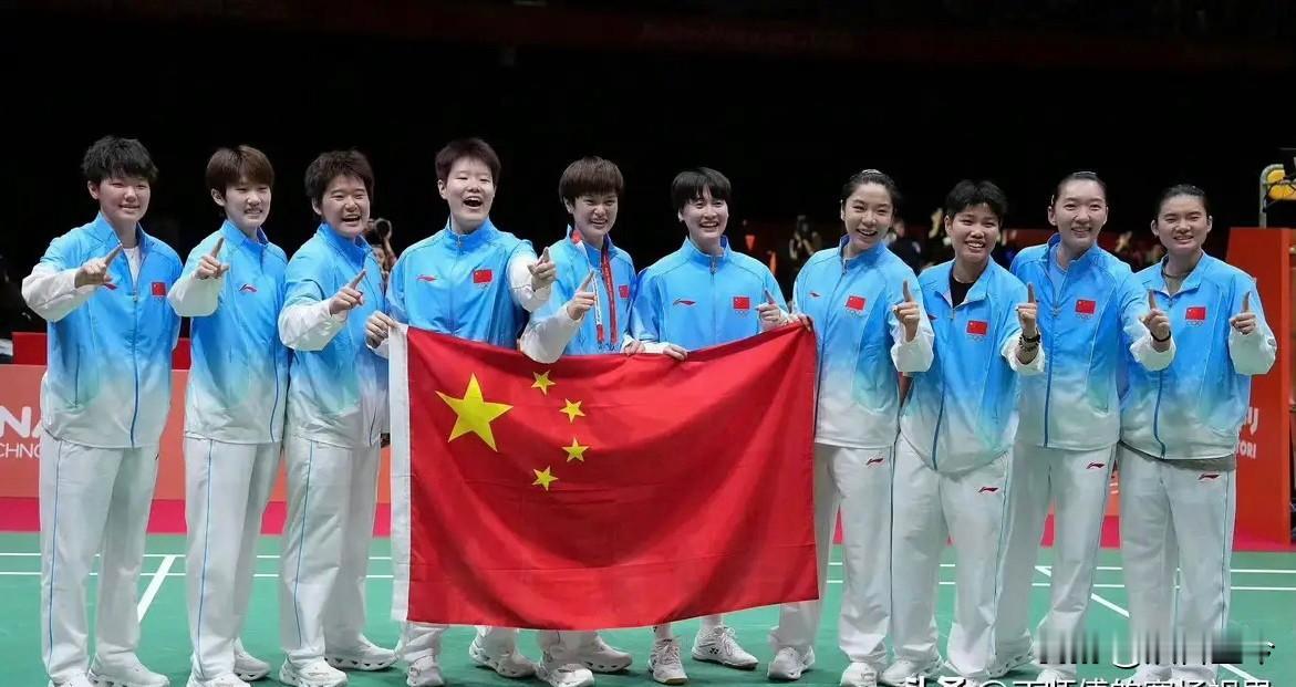🔥含金量十足！
国羽女团淘汰赛三轮3‑0
不是对手太弱，是全员发挥太稳！

 