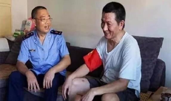 杨启良孤身坚守阵地4小时，击毙18名越军，转业回乡多年后竟遭当地恶霸欺负
198