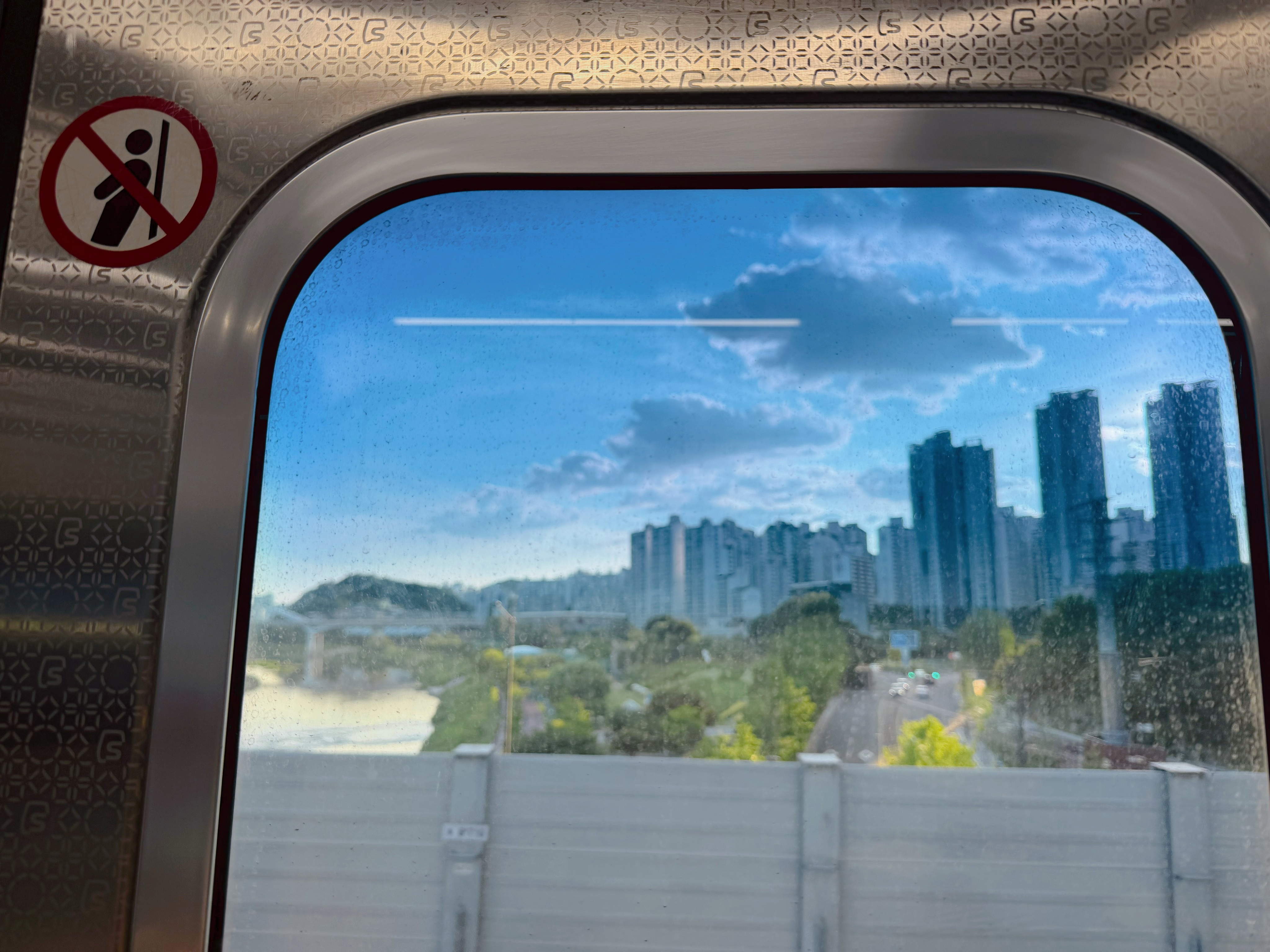 全文盲的一天，随时都在坐反地铁ing 韩国·Seoul korea