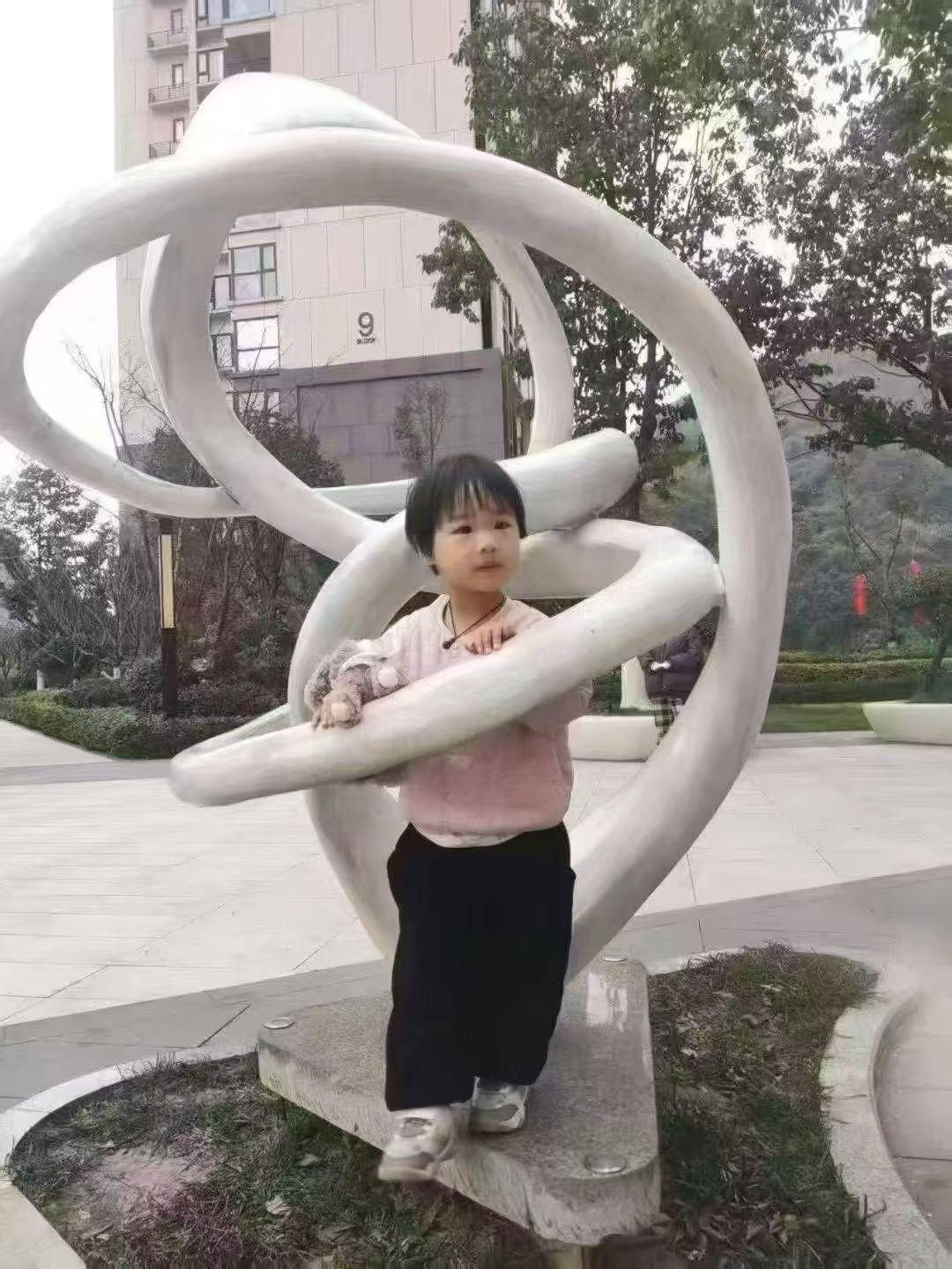 《好消息，好消息》
找到了，找到了，辽宁黑水丢失小女孩丁一找到了，辽宁省朝阳市黑