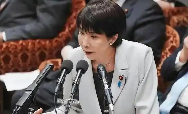 俄罗斯专家这话说白了就一个意思：中国根本不用大动干戈，只要持续搁置中日高层对话，