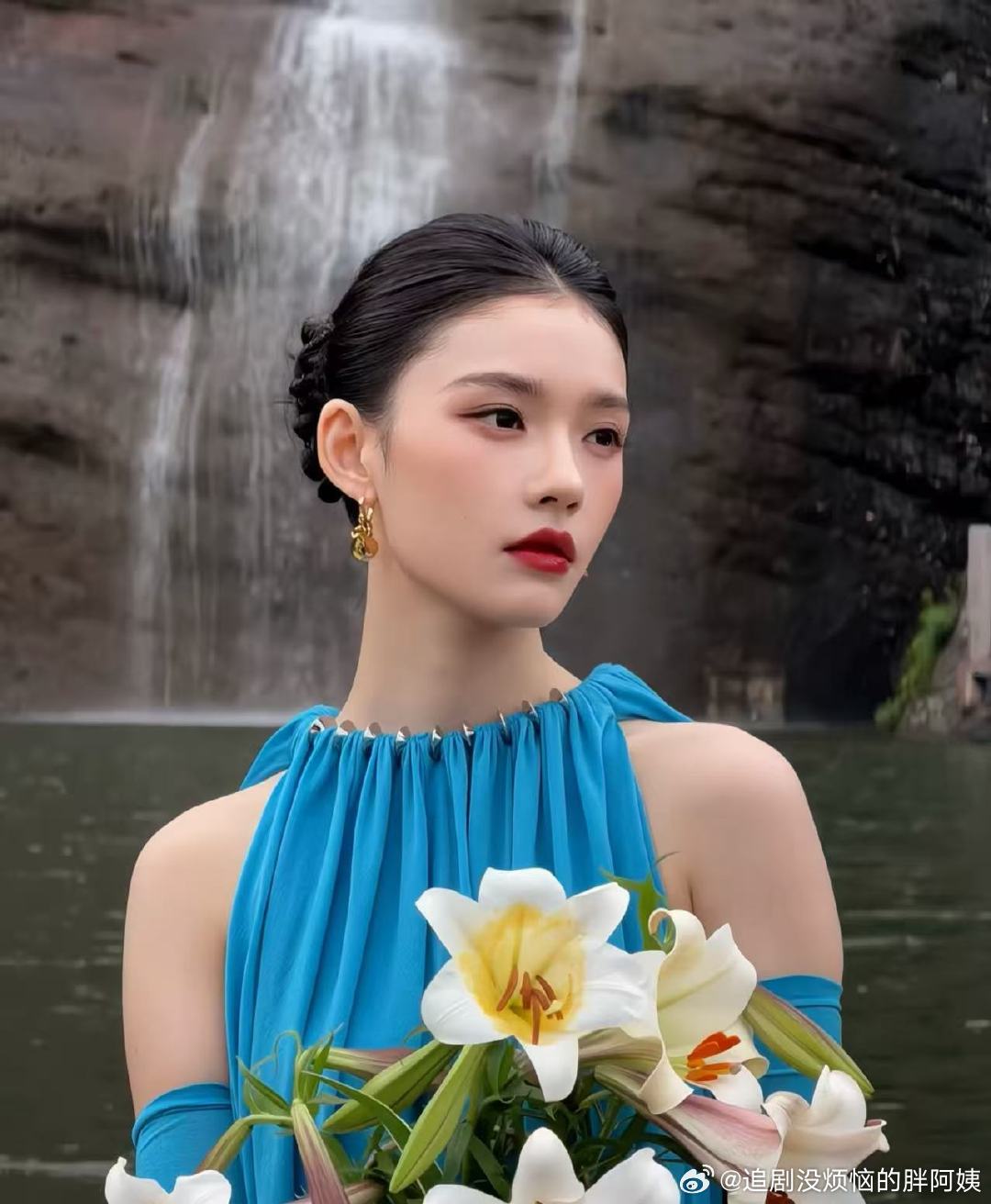林允远山黛雾妆王崇给林允化的远山黛雾妆好美！王崇给林允化的远山黛雾妆