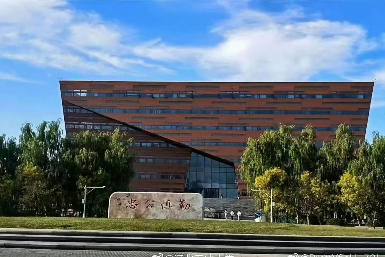 母校生日快乐