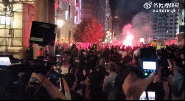 日前西班牙国内爆发了大规模的抗议示威活动，抗议人群要求对瓦伦西亚洪灾响应不足的西