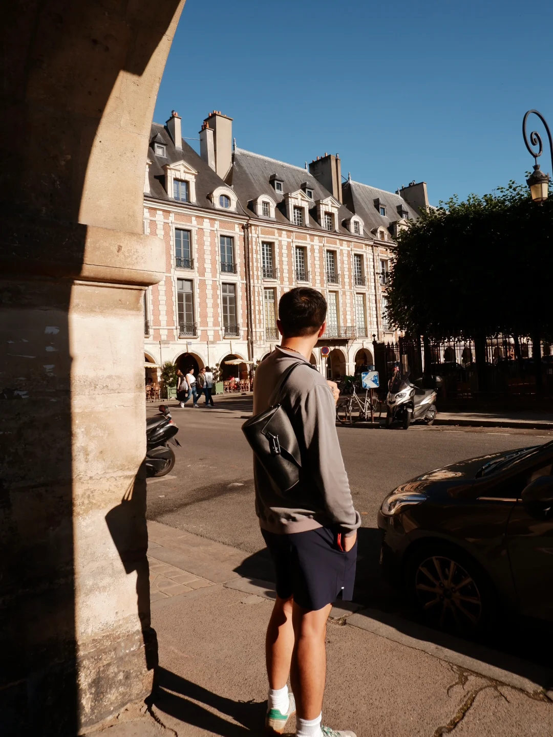 巴黎的短暂夏天