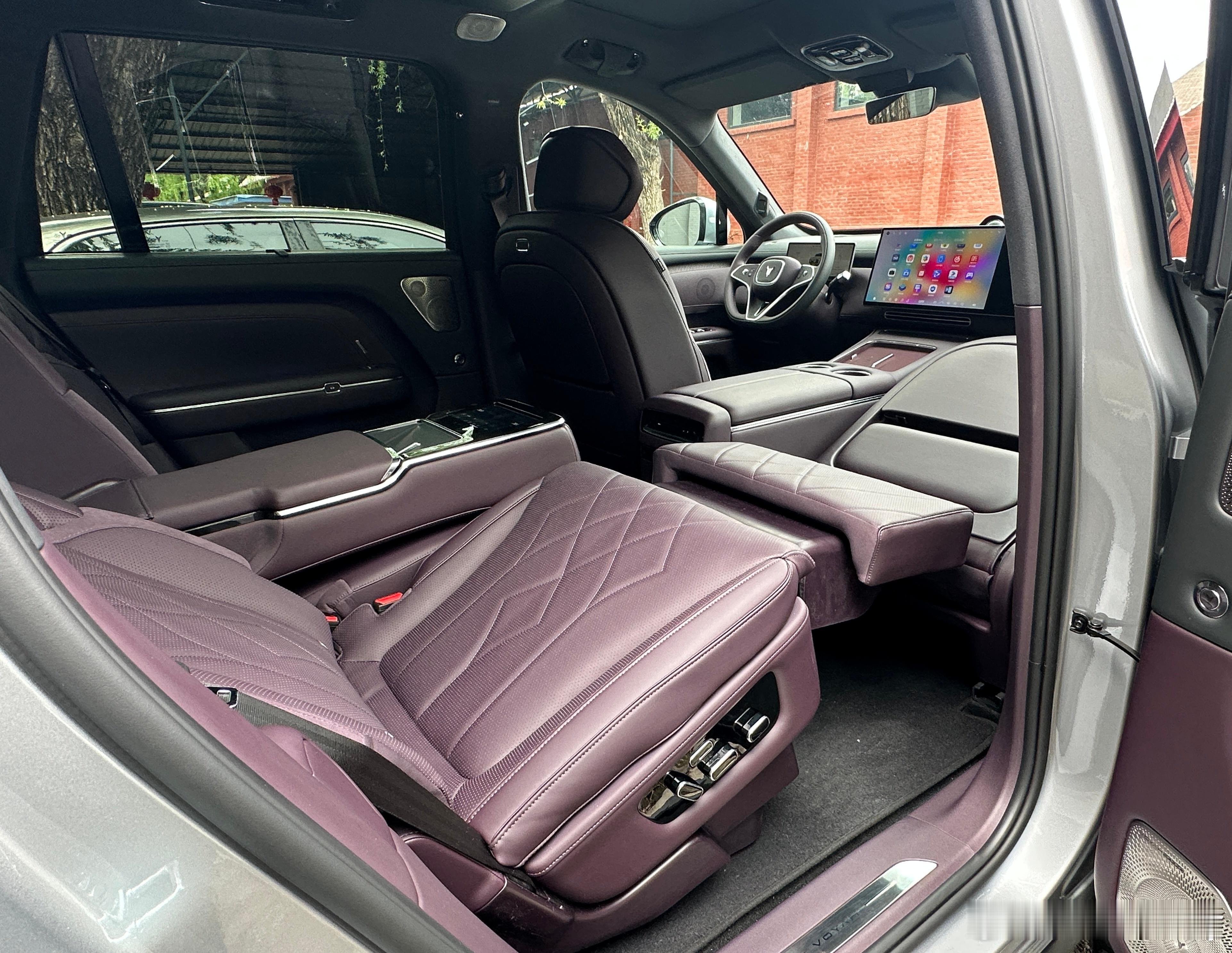 最最最喜欢的座椅打开方式～岚图泰山x8 北京