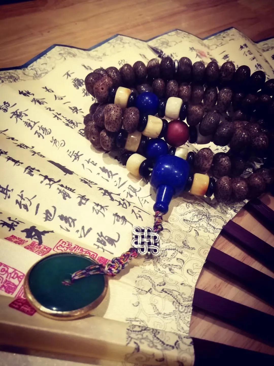 “旅行最大的好处，不是能见到多少人，见过多美的风景，而是走着走着在一个际遇下，突