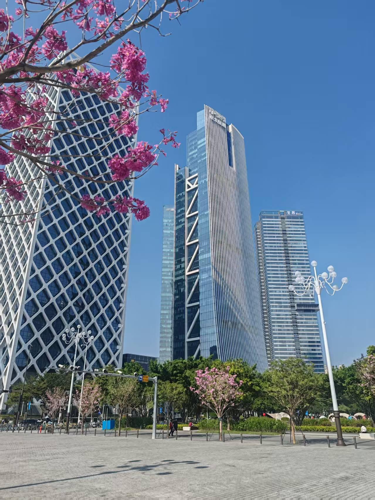 “广南西路”，简称为“广东”、“广西”，广东之名就是由此来。元代时期，广东称为广