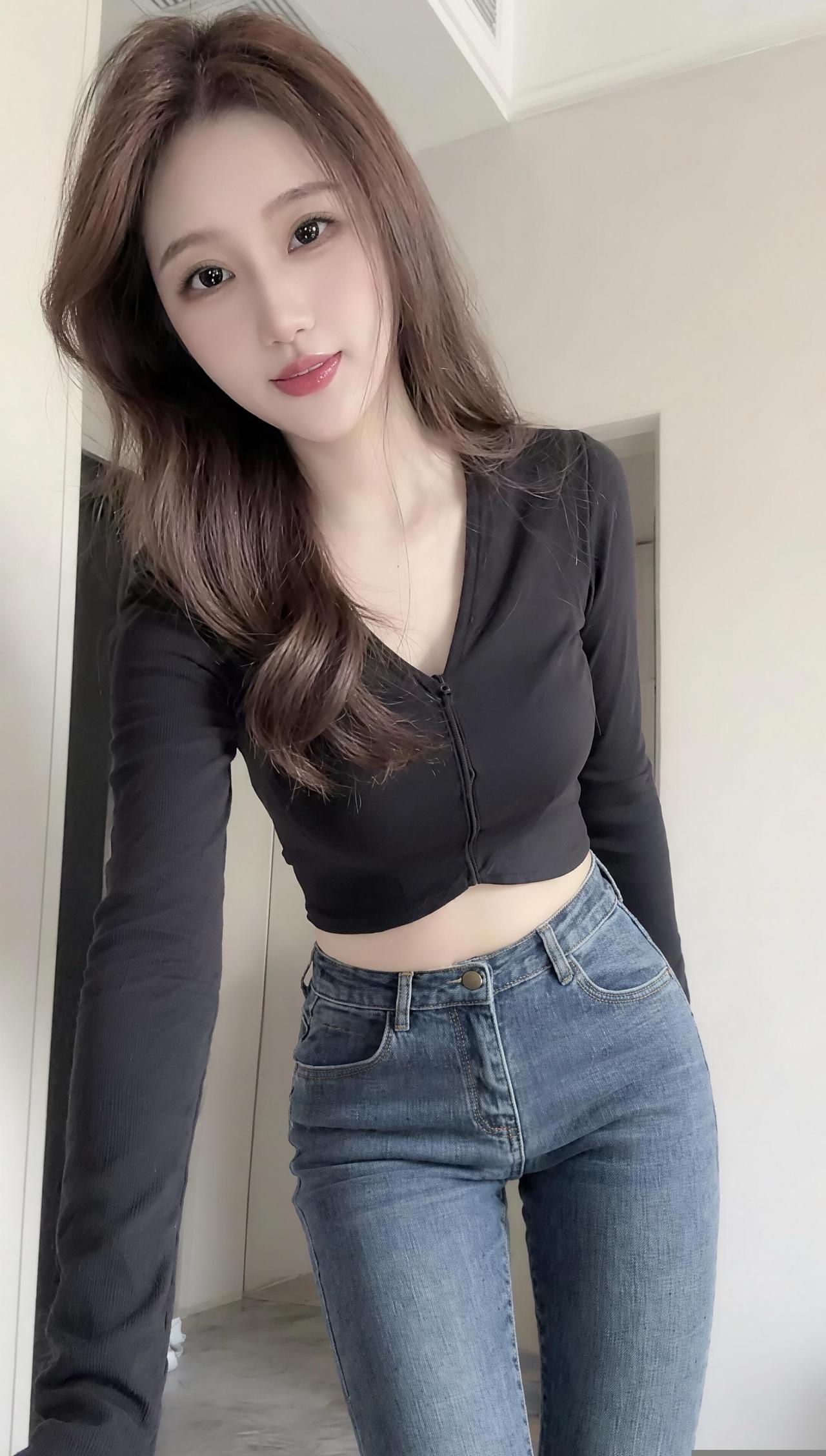 AI简约生活照 随变ai随便玩 AI创作特效