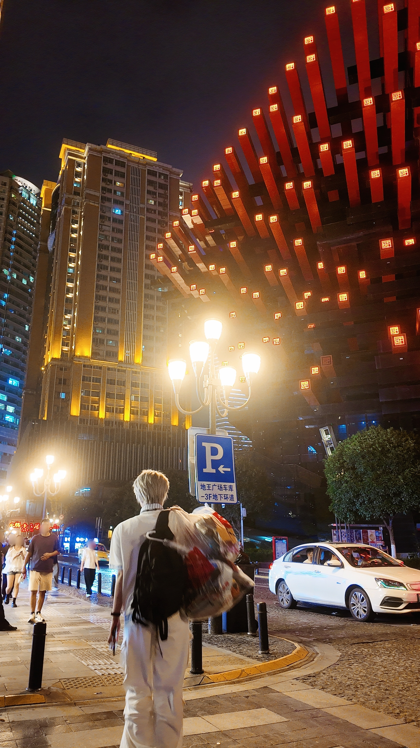 沈星回[超话]  COS｜沈星回路过人间沈星回恋与深空cos沈星回1016生日快