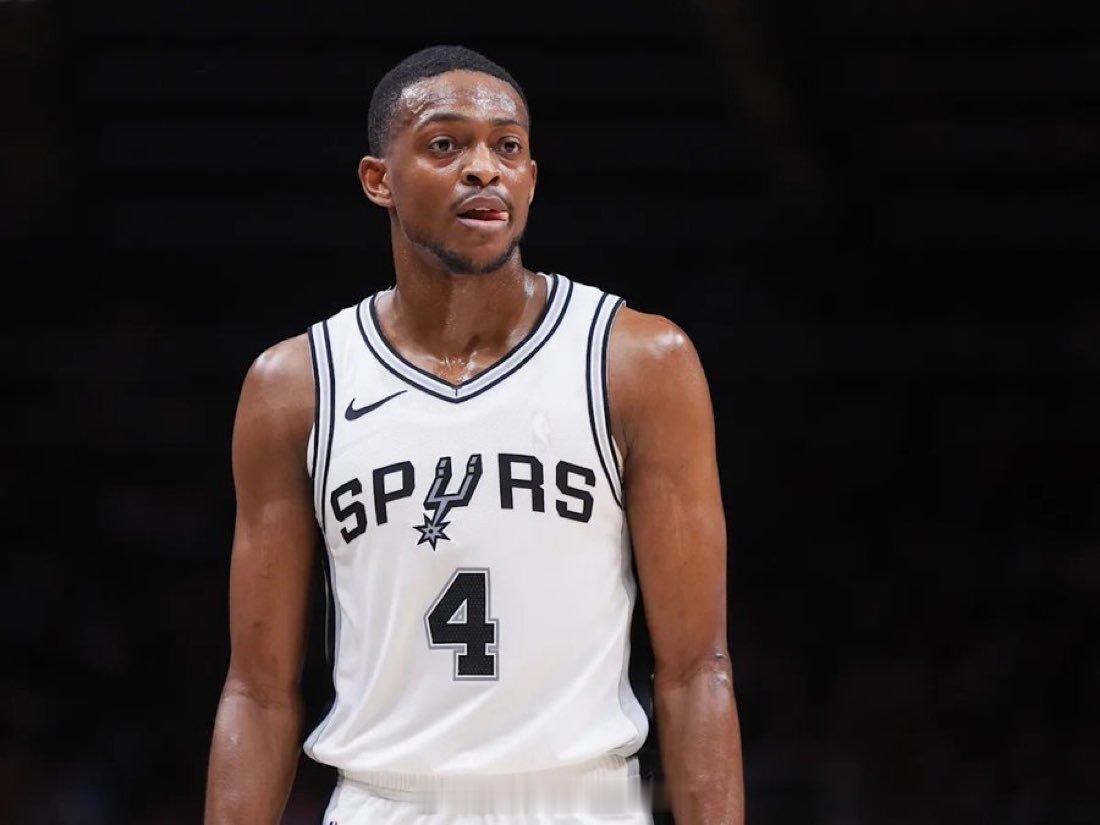 福克斯递补字母哥进入全明星，鲍威尔去世界队 