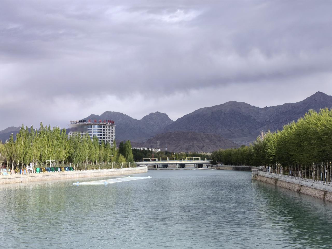 如果我的能力仅能让我穷困潦倒，那么穷困潦倒便是我的价值。
相信看过电视剧《天道》