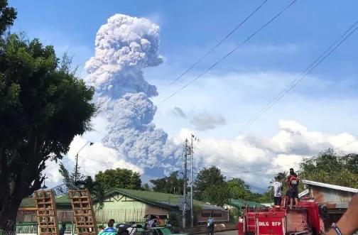 菲律宾两座火山先后喷发 火山灰柱高达1500米

菲律宾坎拉翁（Kanlaon）