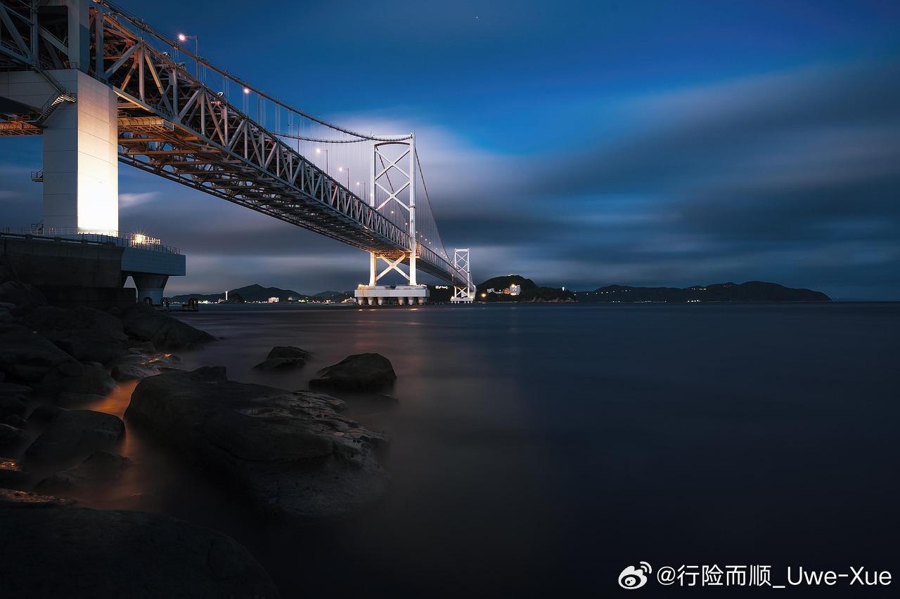 期权日记 周一上海暖秋。今日沪深两市高开高走，早盘沪指已无限毕竟400点，但此后