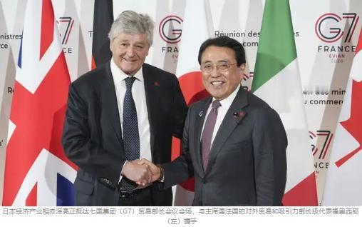 日本在巴黎告了四个月的状，七国集团连张空头支票都没给。

日本经济产业大臣赤泽亮