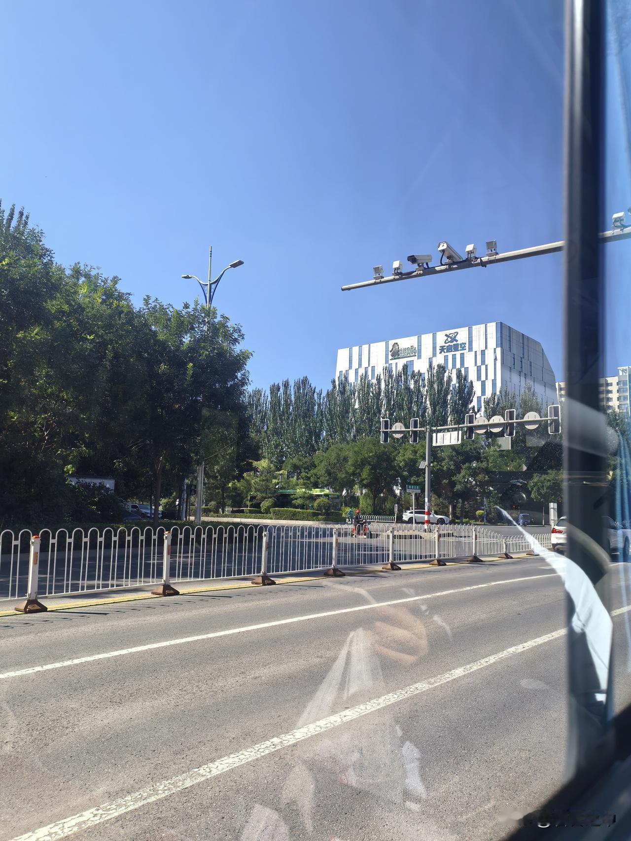 天启星空，待做大的研学基地
实际它就是晋中科技第二馆。第一馆由晋中市科协花着财政