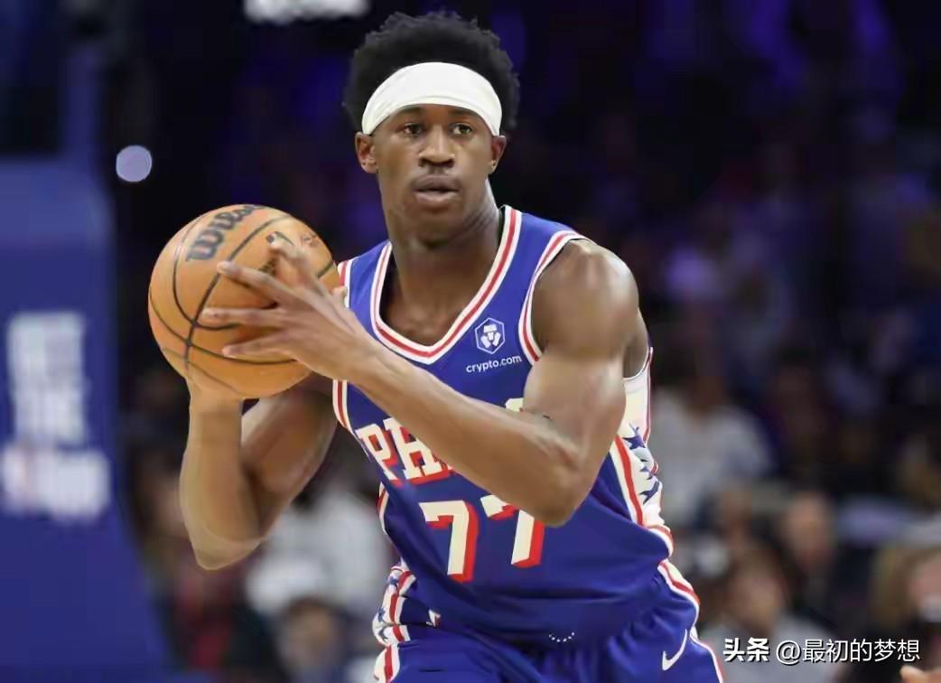 情况有变！看完最近十场埃奇库姆表现，我觉得本赛季最佳新秀又有悬念了！

76人1