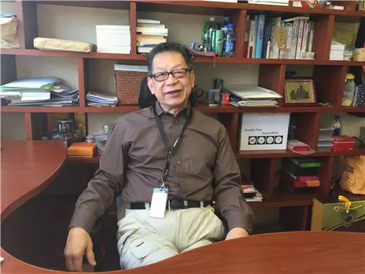 还是石齐平看的透彻！5月31日，石齐平刊文表示，中国别无选择，只能与美国正面交手
