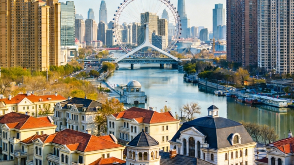 债务重组成功突围后 远洋2025年销售额263亿寻底