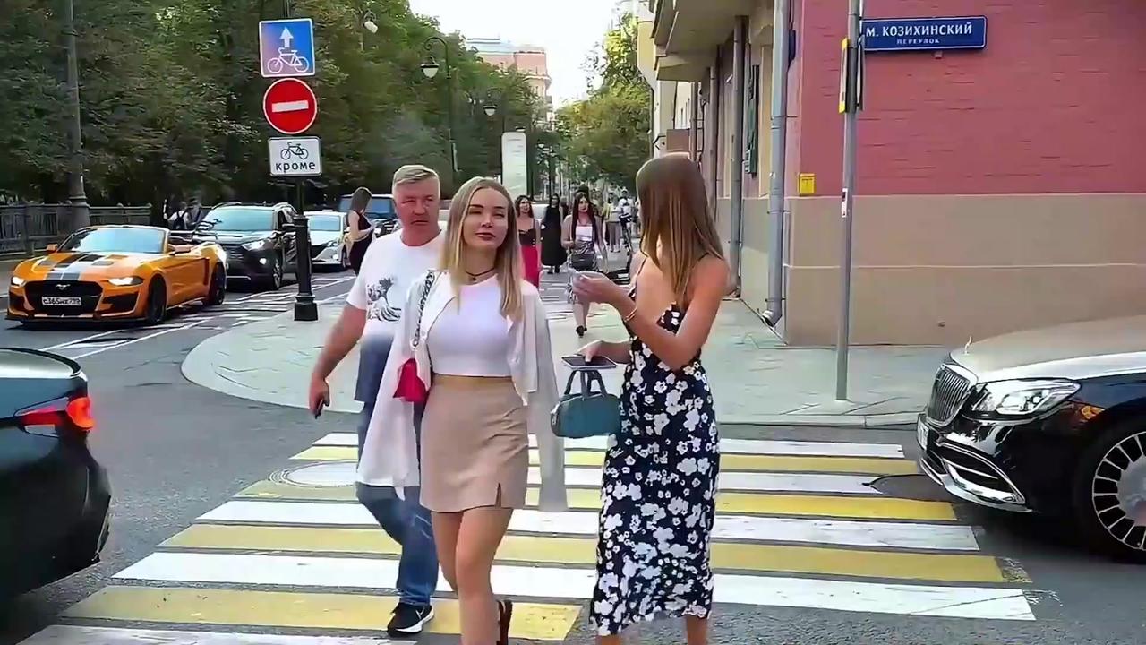 如何破解网恋女友杀熟诈骗局？
 
你以为跟你聊了半年的网恋对象，是温柔体贴的“白