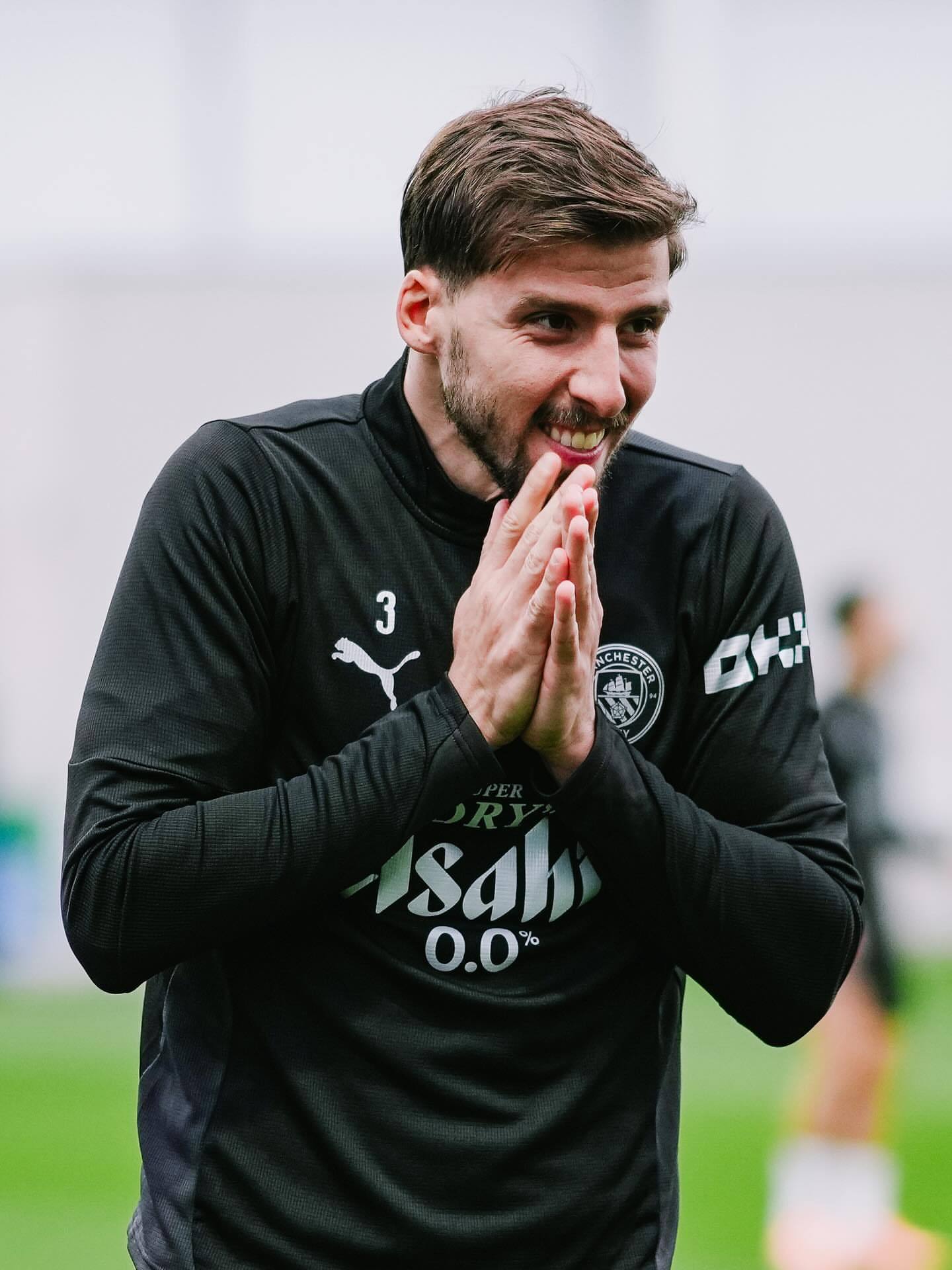 我不行了 上一秒看见玛雅说鲁本有点像神秘博士，下一秒…鼠鼠来啦 ​​​