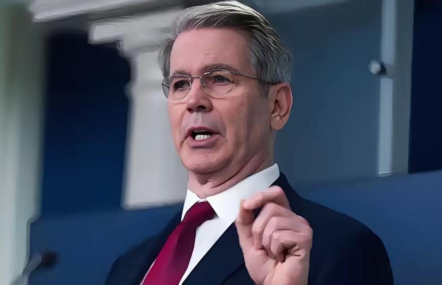 38万亿美债应该让中国买单！

贝森特拍桌子，北京连眼皮都没抬一下

4月中旬的