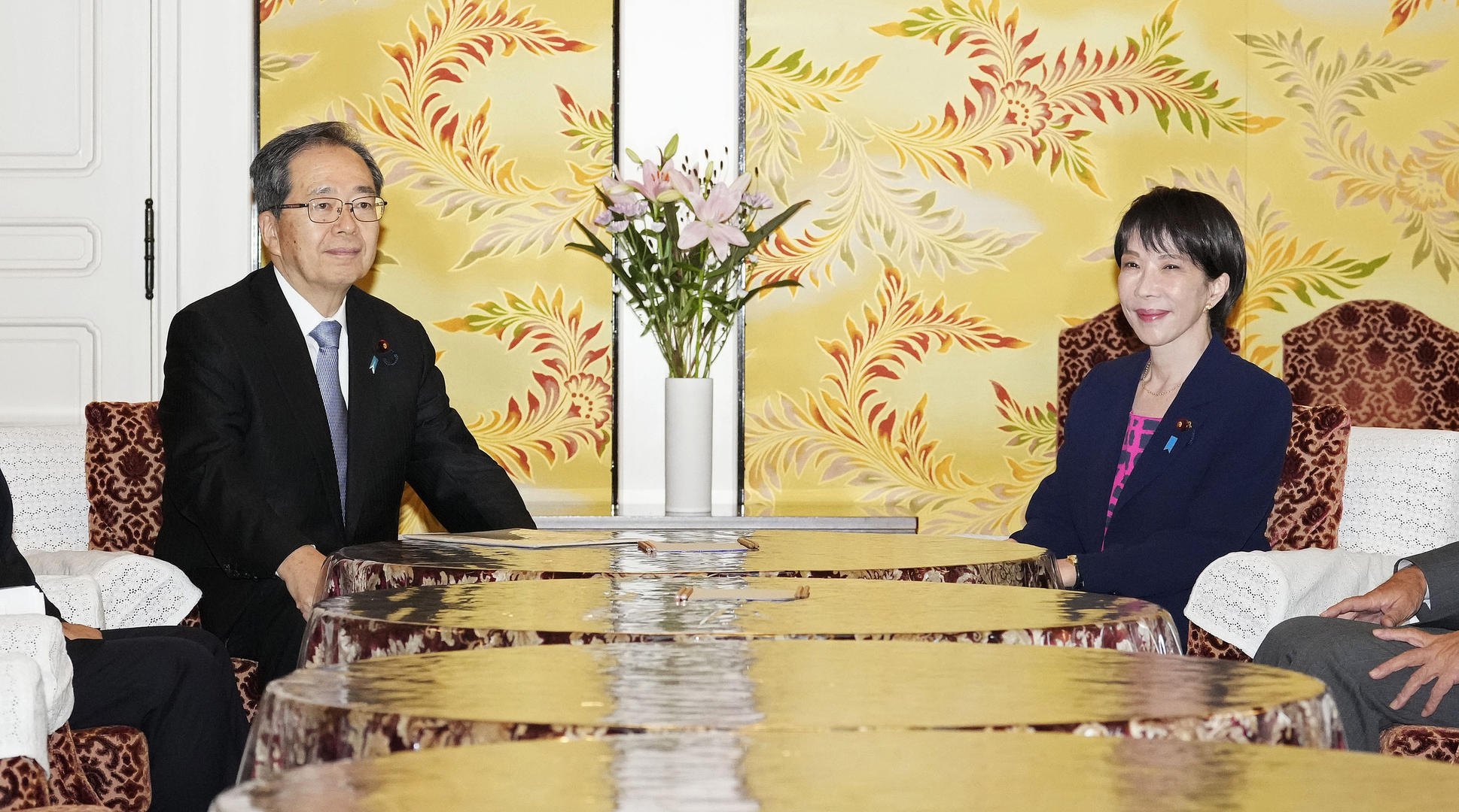 【#日本史上第一位女首相恐难产#】#高市早苗或无望日本首相# 10月10日，日本