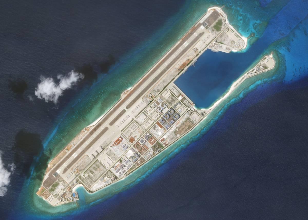 为什么美国打伊拉克不用找证据、俄罗斯进格鲁吉亚不用问联合国，而中国在自家南海种个