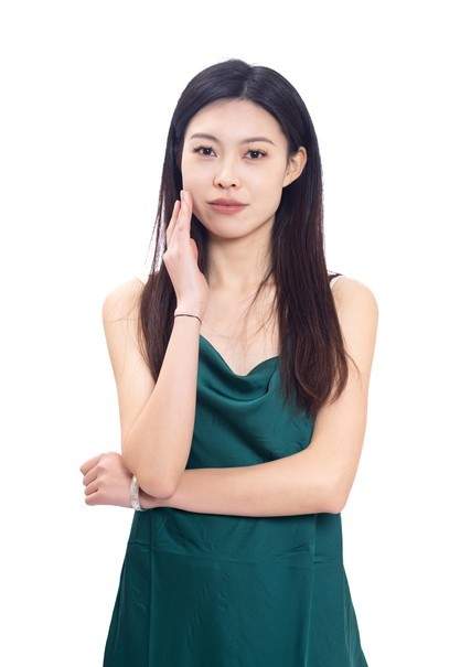 如果“美女机器人”真卖1万5，我会买。但买之前，我得先说清楚