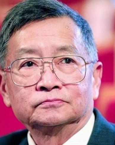 1969年，37岁梁从诫被下放江西劳动，妻子周如枚立刻提离婚，还给儿子改名换姓，