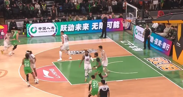 全场战报|高诗岩末节12分，山东84：79辽宁，迎来两连胜