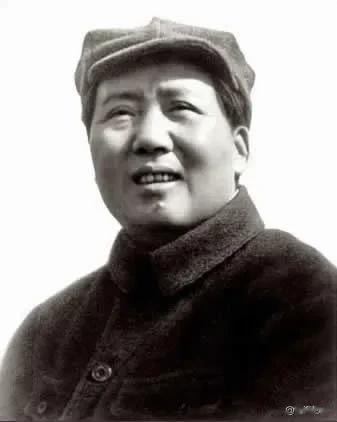 按照伟人的说法，我国我国自1921年到1949年28年的历史，实际上是马克思主义