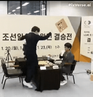 连笑曝柯洁应该不会参加闭幕式 九段围棋手 连笑为柯洁发声，他的话里有这几层深意：