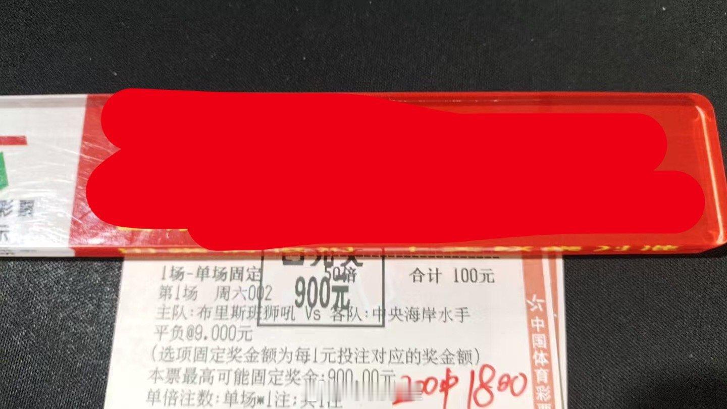 在心里种花，人生才不会荒芜。 