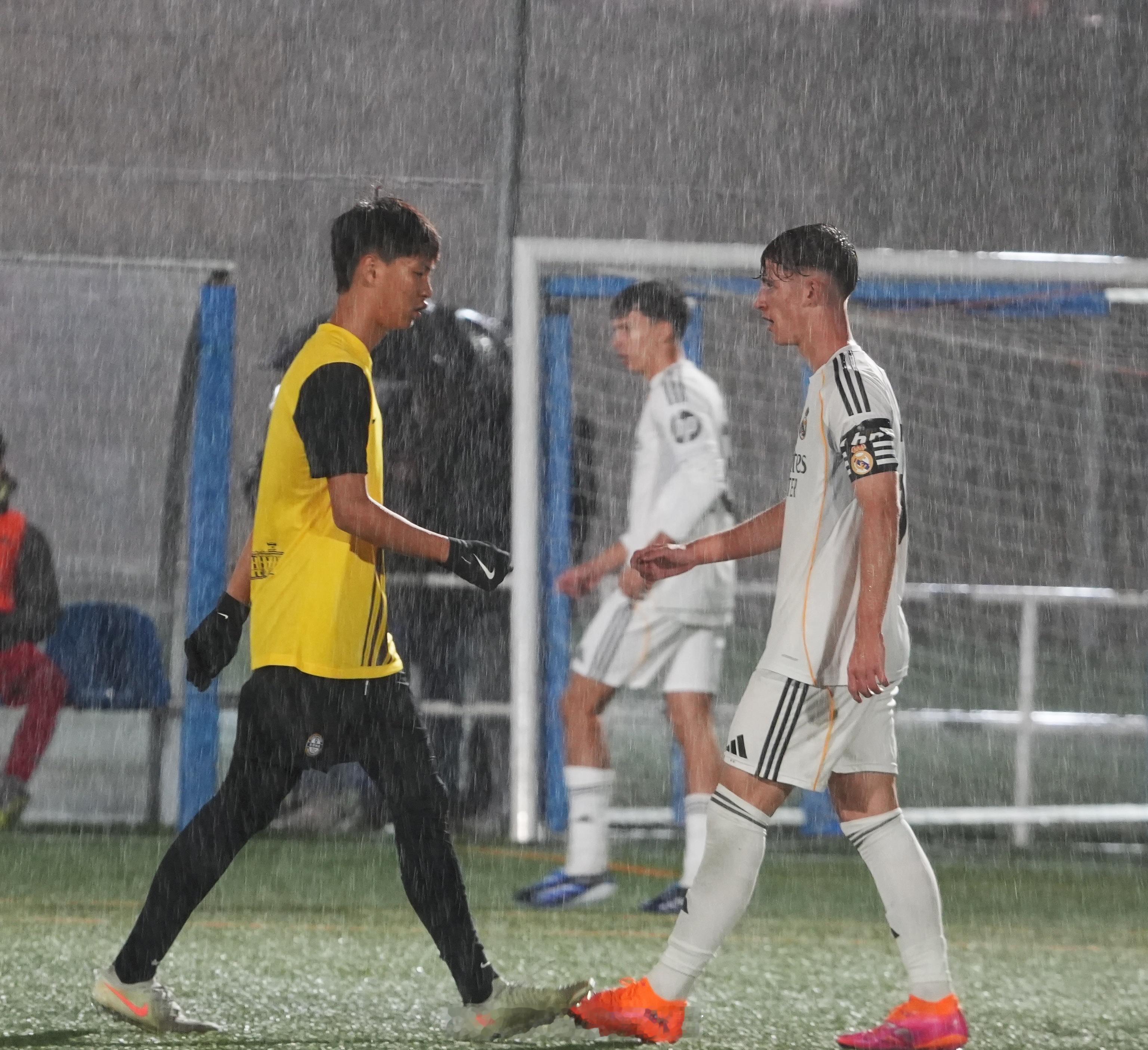 【西班牙马德里U16超级联赛(1) 第8轮】11月15日，新博阿迪利亚U16A队