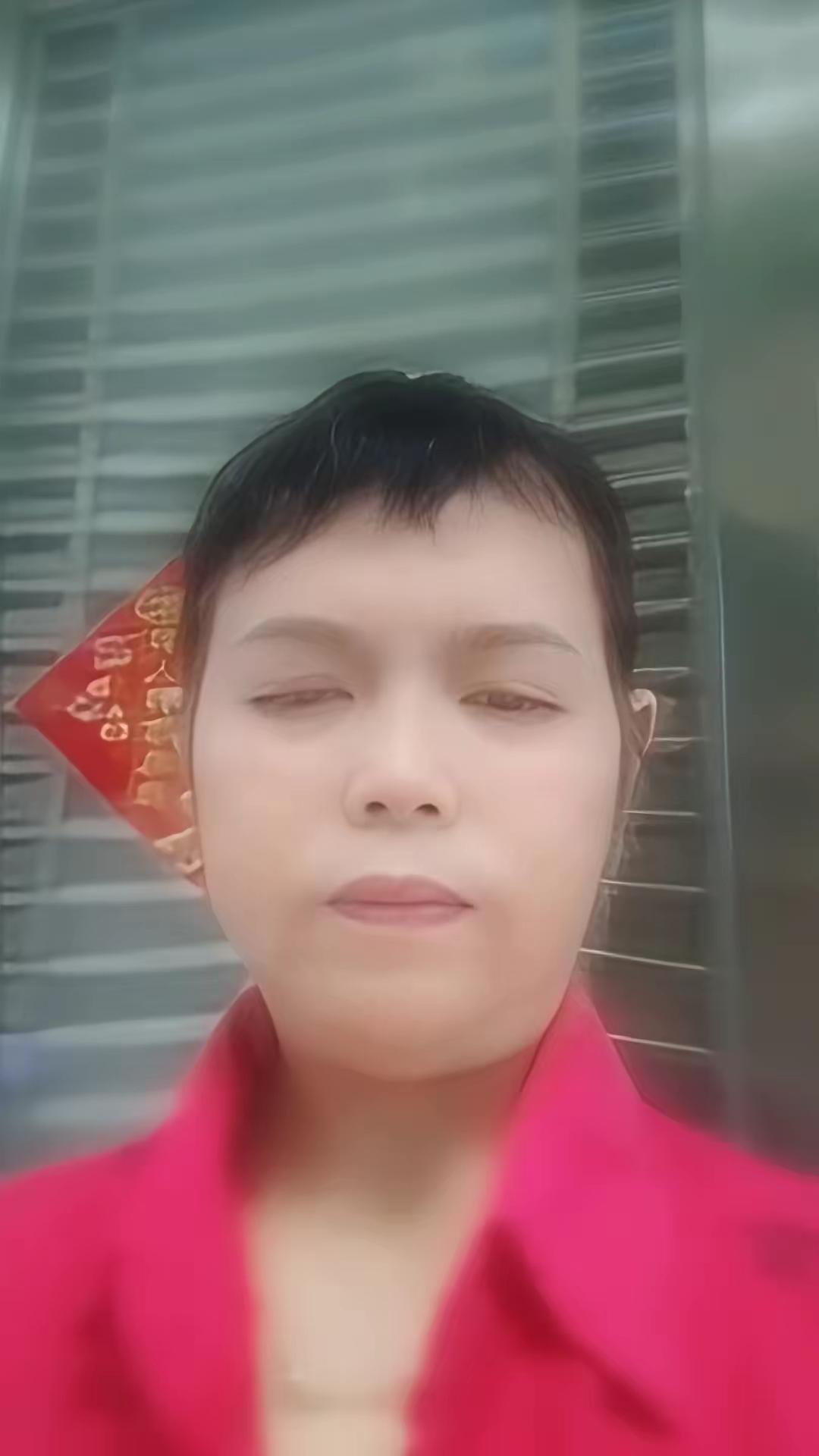没有老伴的姐妹们，今天我跟你们说句大实话，你们别不愿意听。其实女人到了五六十岁，