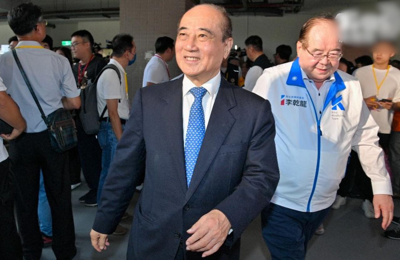王金平今（25）日上午出席国民党全代会，受访被问到是否出席凯道集会，他直呼：“我