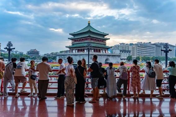 美国：中国想干什么就让他干什么吧，第一：中国要收复台湾就让他收复，惹不起；第二：