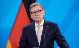 德外长访乌施压：要援助可以，军火订单得给德国企业
 
德媒《图片报》披露：柏林对