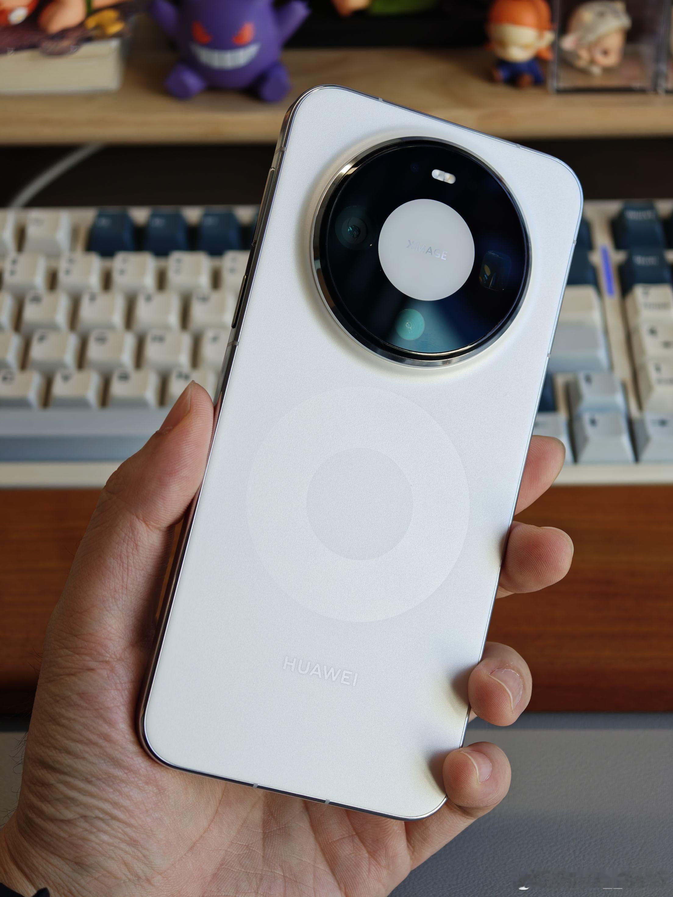 华为Mate80和OPPOFindx9Pro大家觉得哪个设计更好看？ 