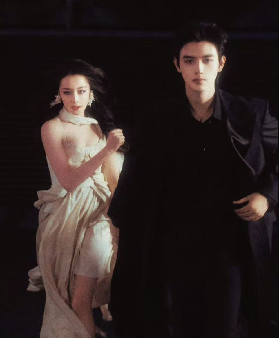 热巴陈飞宇伟大的姐狗白日提灯剧宣好用心 白日提灯剧宣好用心，热巴陈飞宇伟大的姐狗