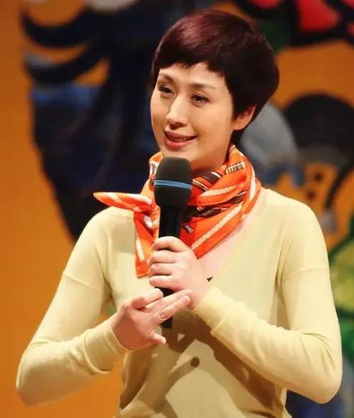 京剧名家史依弘活力四射！
当今京剧界，旦角演员最具活力者当属史依弘，虽然年过半百
