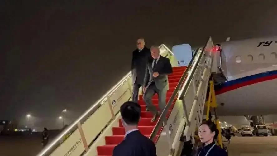 绝了！绍伊古这次顶着巨大压力来华，在中国足足待了4天，据说俄罗斯准备拿出自家压箱