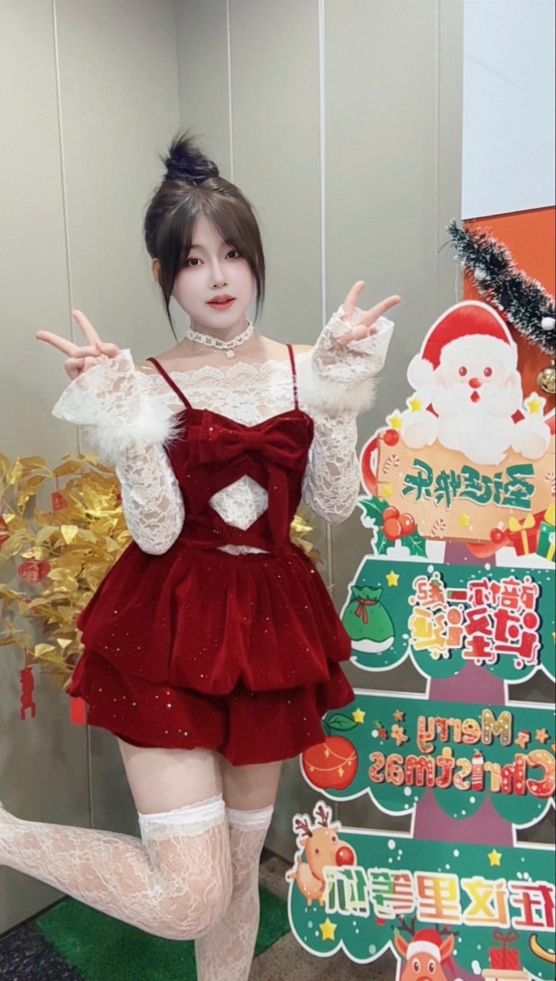 Merry Christmas 家人们😘🎄