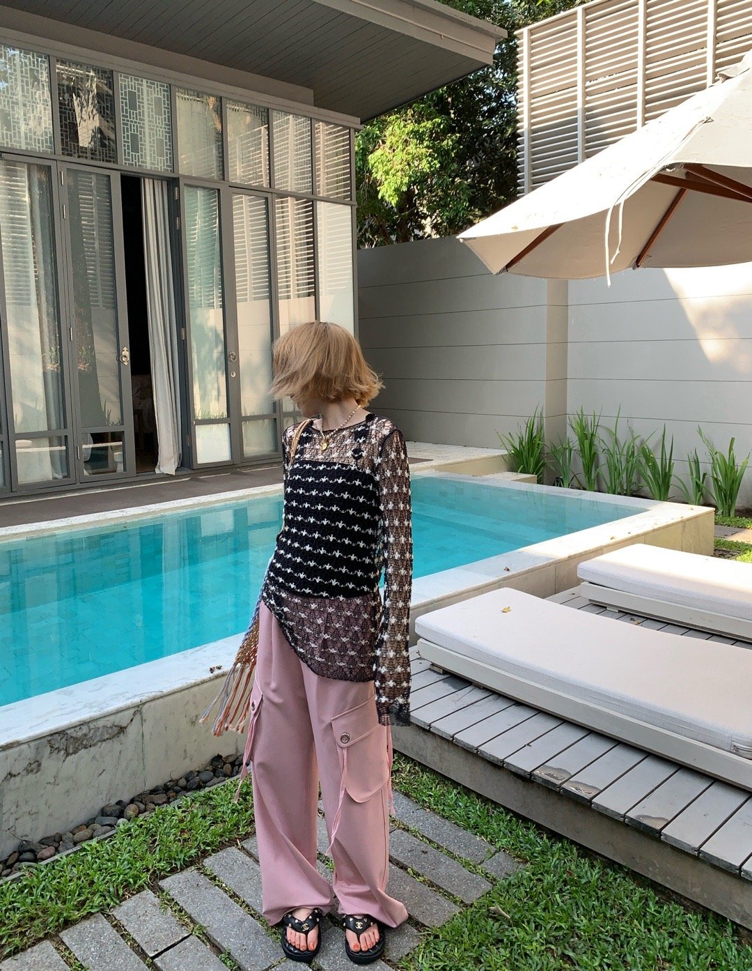 渔网罩衫搭三醋酸半裙我还蛮喜欢的欸 这组抽一套送🌷全镂空的里面要穿包裹感好的吊