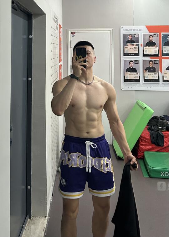 180 80kg｜夜训日常